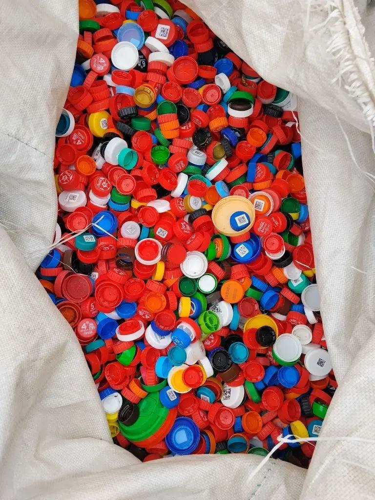 Продам ПНД Крышка