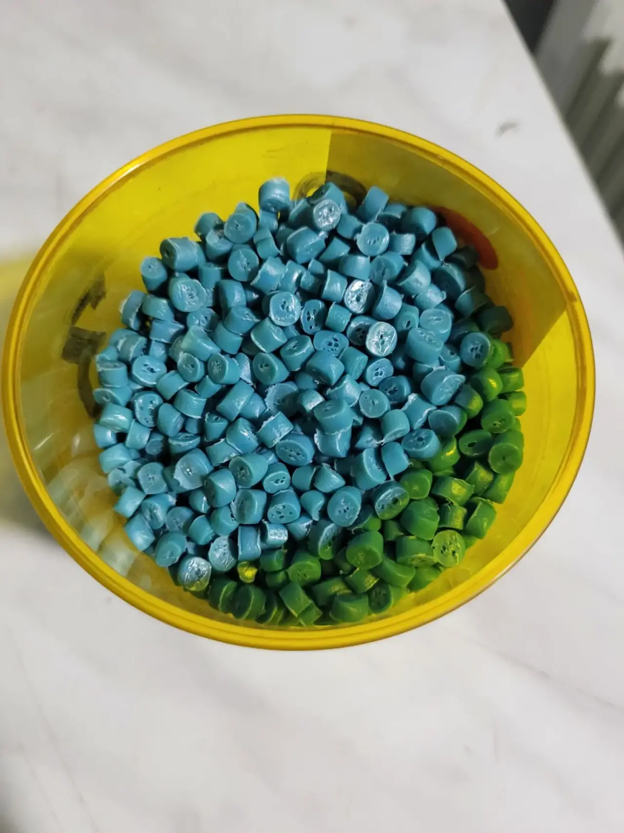 Продам ПНД Гранула из Канистры