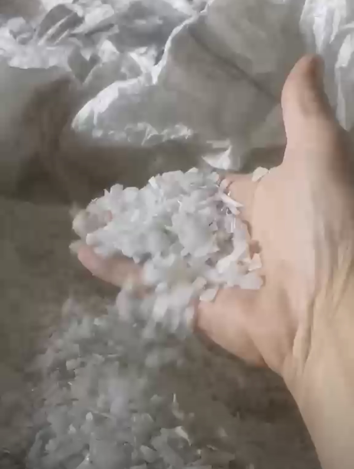 Продам ПНД Дробленка из Канистры (МЫТАЯ)