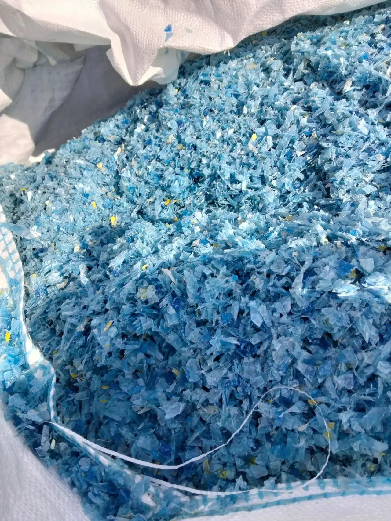 Продам ПЭТ Бутылка Кулерная 19л.