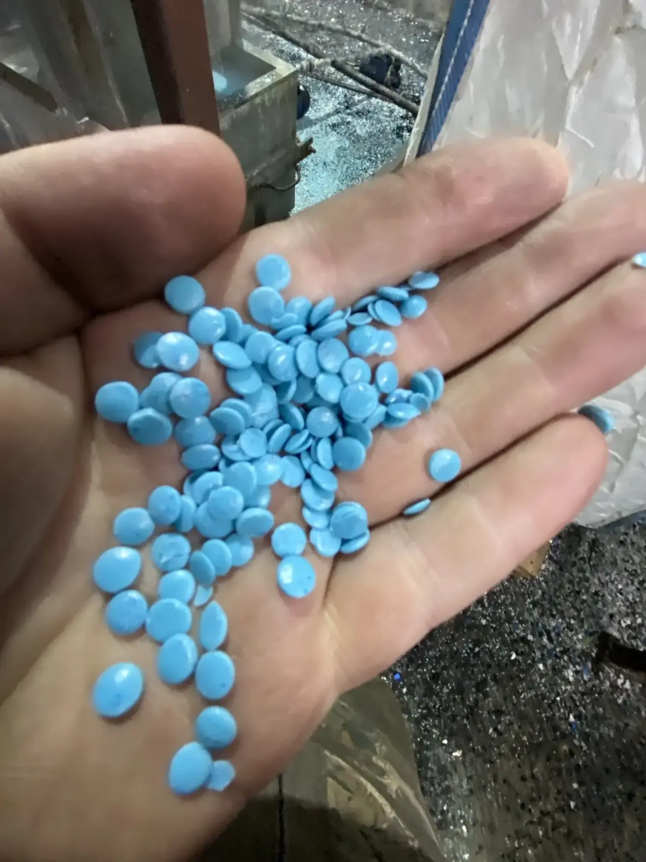 Продам ПНД Гранула из Канистры