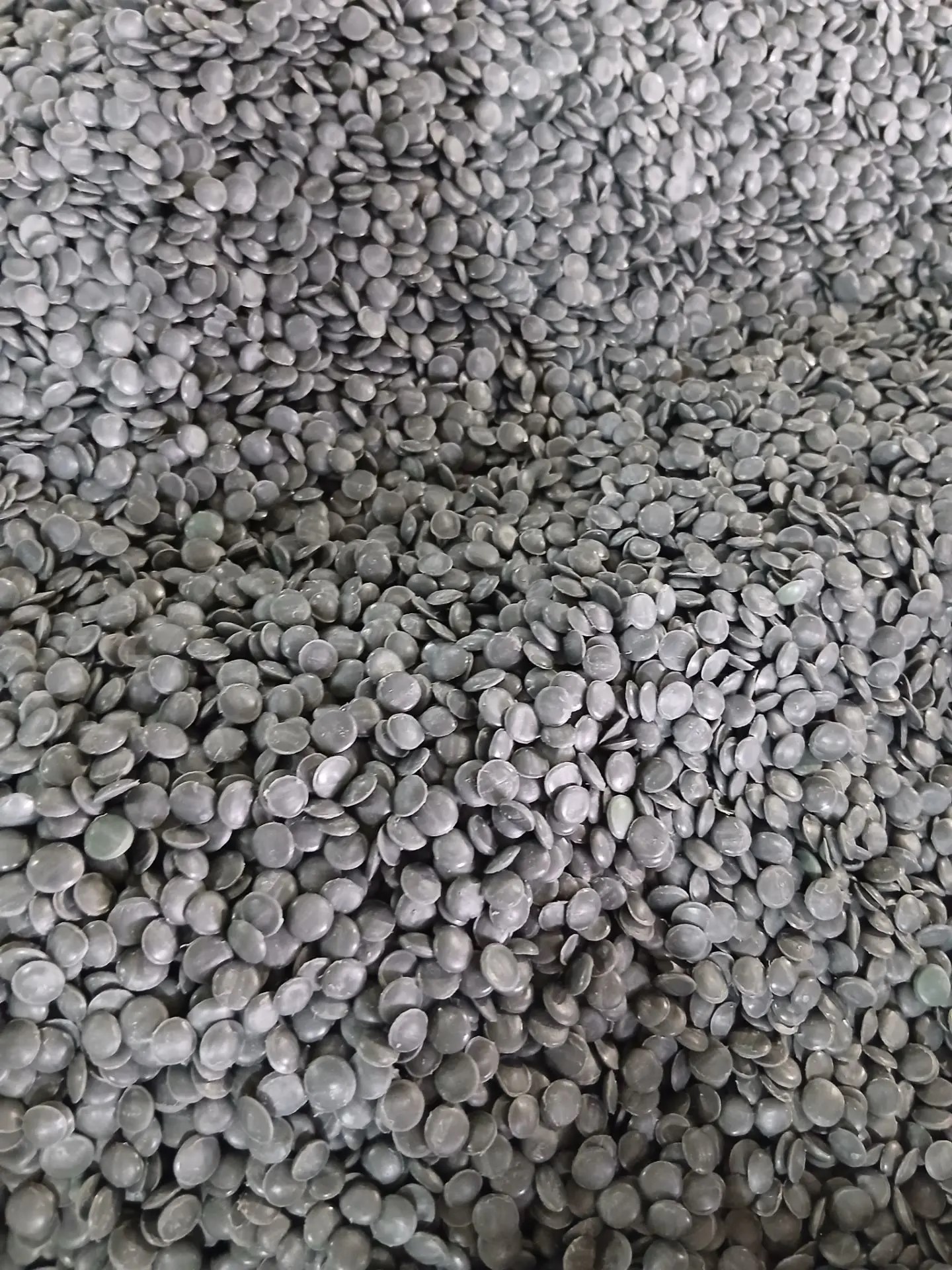 Продам ПНД Гранула из Канистры