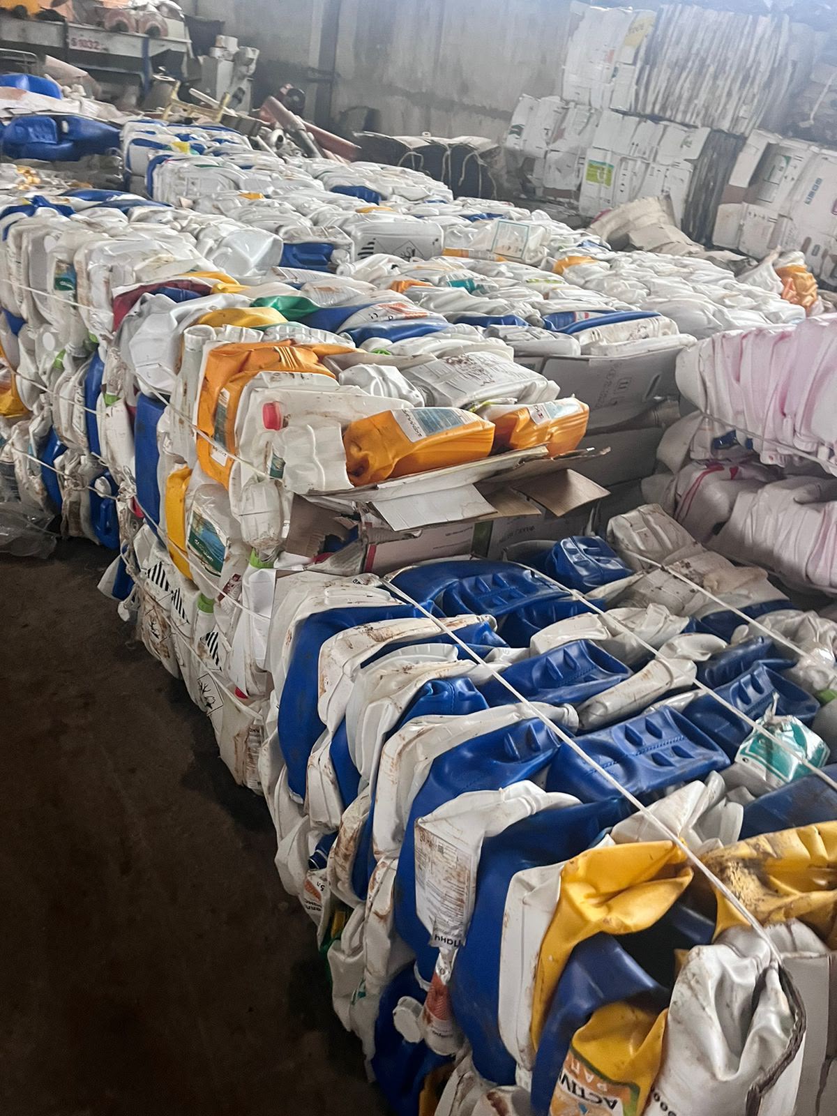Продам ПНД Канистра Агрохимия (гербицид, пестицид)