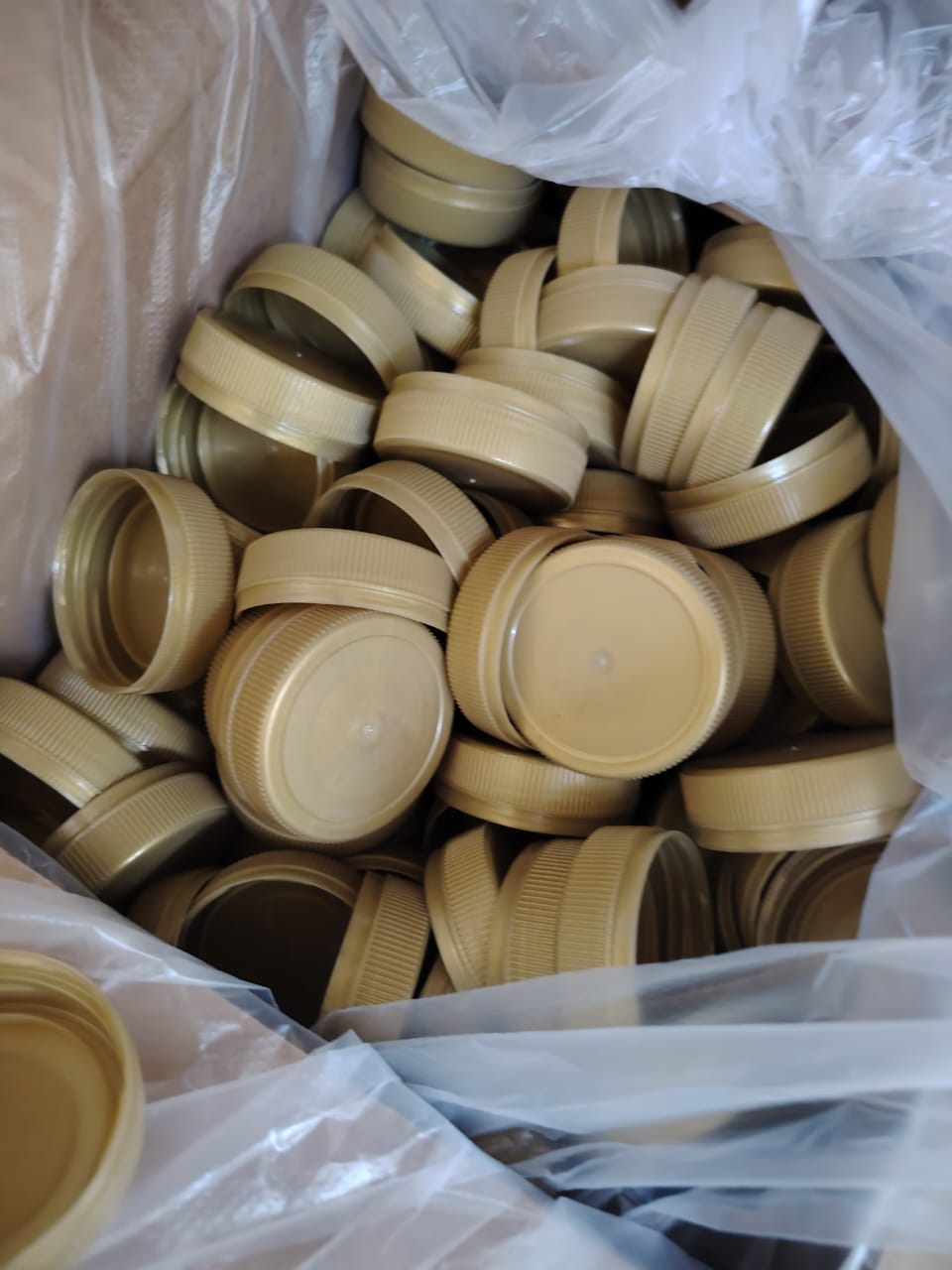 Продам ПНД Крышка